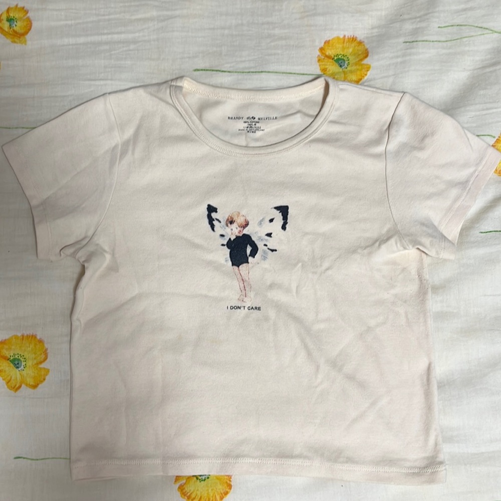 brandy melville angel baby tee made in Switzerland